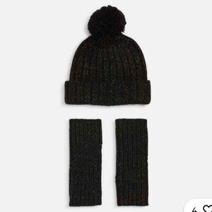 UGG Sparkly Black Hat and Arm Warmers Set